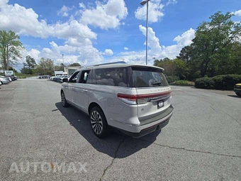 2023 Lincoln Navigator L Reserve - miniatura 2
