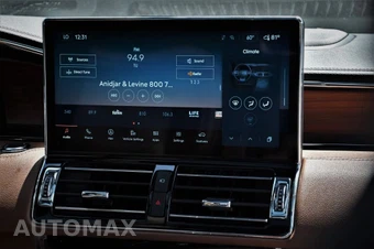 2023 Lincoln Navigator Reserve - miniatura 14
