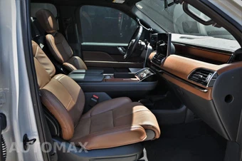 2023 Lincoln Navigator Reserve - miniatura 21
