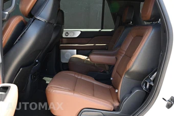 2023 Lincoln Navigator Reserve - miniatura 24