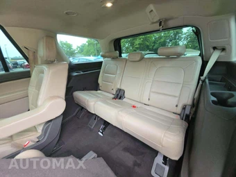 2023 Lincoln Navigator Reserve – miniatura 14