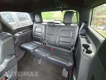 2023 Lincoln Navigator Reserve - miniatura 14
