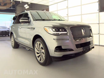 2023 Lincoln Navigator Reserve – miniatura 3