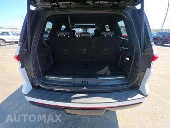 2023 Lincoln Navigator Reserve - miniatura 12