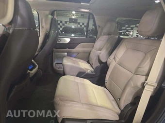 2023 Lincoln Navigator Reserve - miniatura 13