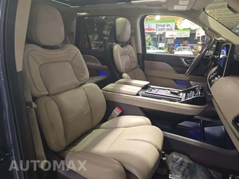 2023 Lincoln Navigator Reserve - miniatura 19