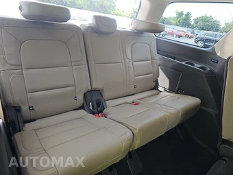 2023 Lincoln Navigator Reserve – miniatura 14