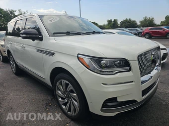 2023 Lincoln Navigator Reserve – miniatura 3