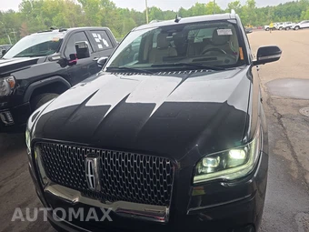 2023 Lincoln Navigator Reserve – miniatura 2