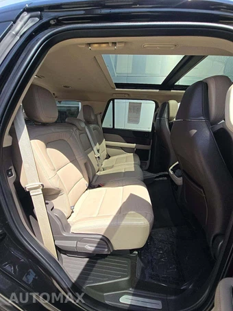 2023 Lincoln Navigator Reserve - miniatura 13