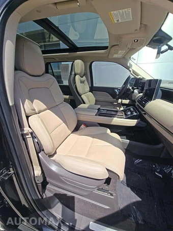 2023 Lincoln Navigator Reserve - miniatura 15