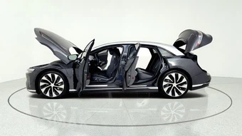 2023 Lucid Air Grand Touring - miniatura 15