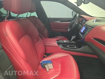 2023 Maserati Levante GT - miniatura 8