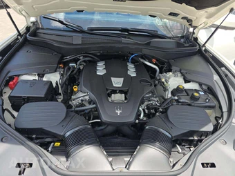 2023 Maserati Levante GT – miniatura 21