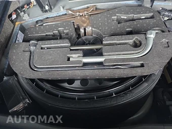 2023 Maserati Levante GT – miniatura 7
