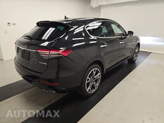 2023 Maserati Levante GT - miniatura 4