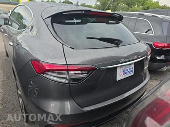 2023 Maserati Levante Modena - miniatura 5