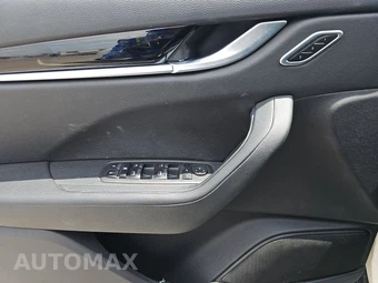 2023 Maserati Levante Modena – miniatura 9