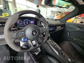 2023 Maserati MC20 Cielo - miniatura 10