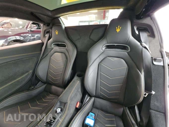 2023 Maserati MC20 Cielo - miniatura 13