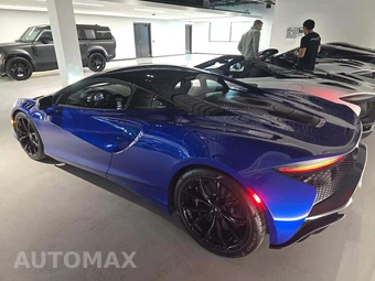 2023 McLaren Artura – miniatura 2