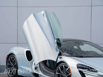 2023 McLaren Artura – miniatura 4