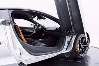 2023 McLaren Artura TechLux – miniatura 44