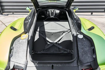 2023 McLaren GT – miniatura 23
