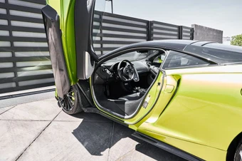 2023 McLaren GT – miniatura 32