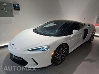 2023 McLaren GT