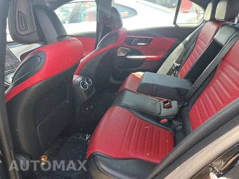 2023 Mercedes-Benz AMG C 43 4MATIC Sedan – miniatura 13