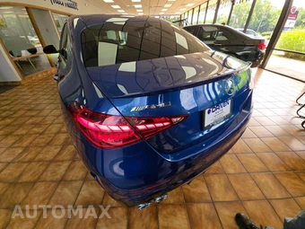 2023 Mercedes-Benz AMG C 43 4MATIC Sedan - miniatura 2