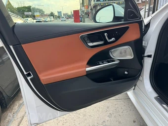 2023 Mercedes-Benz AMG C 43 4MATIC Sedan - miniatura 10