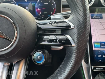 2023 Mercedes-Benz AMG C 43 4MATIC Sedan - miniatura 23