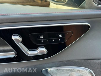 2023 Mercedes-Benz AMG C 43 4MATIC Sedan - miniatura 17