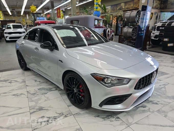2023 Mercedes-Benz AMG CLA 35 4MATIC - miniatura 4