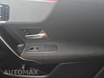 2023 Mercedes-Benz AMG CLA 35 4MATIC - miniatura 9