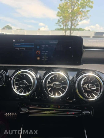 2023 Mercedes-Benz AMG CLA 35 4MATIC - miniatura 10