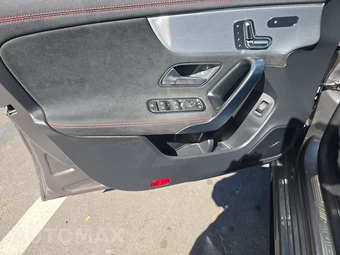 2023 Mercedes-Benz AMG CLA 35 4MATIC - miniatura 9
