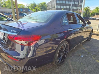 2023 Mercedes-Benz AMG E 53 4MATIC+ Sedan - miniatura 3