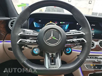 2023 Mercedes-Benz AMG E 53 4MATIC+ Sedan - miniatura 10