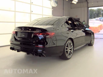 2023 Mercedes-Benz AMG E 53 4MATIC+ Sedan - miniatura 4