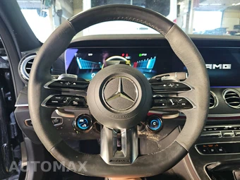 2023 Mercedes-Benz AMG E 53 4MATIC+ Sedan - miniatura 10