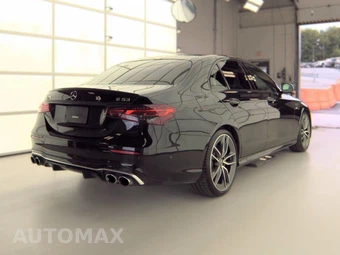 2023 Mercedes-Benz AMG E 53 4MATIC+ Sedan - miniatura 4