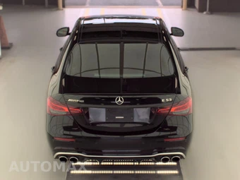 2023 Mercedes-Benz AMG E 53 4MATIC+ Sedan - miniatura 5