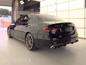 2023 Mercedes-Benz AMG E 53 4MATIC+ Sedan - miniatura 6