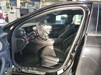 2023 Mercedes-Benz AMG E 53 4MATIC+ Sedan - miniatura 7