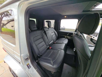 2023 Mercedes-Benz AMG G 63 4MATIC – miniatura 16