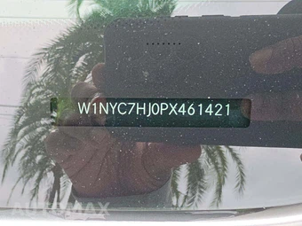 2023 Mercedes-Benz AMG G 63 4MATIC – miniatura 5