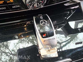 2023 Mercedes-Benz AMG G 63 4MATIC – miniatura 8